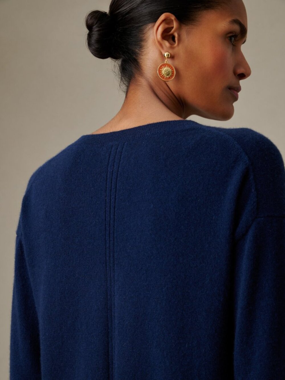J McLaughlin Kerry Cashmere Sweater - Winter Navy NEW - Picture 4 of 4